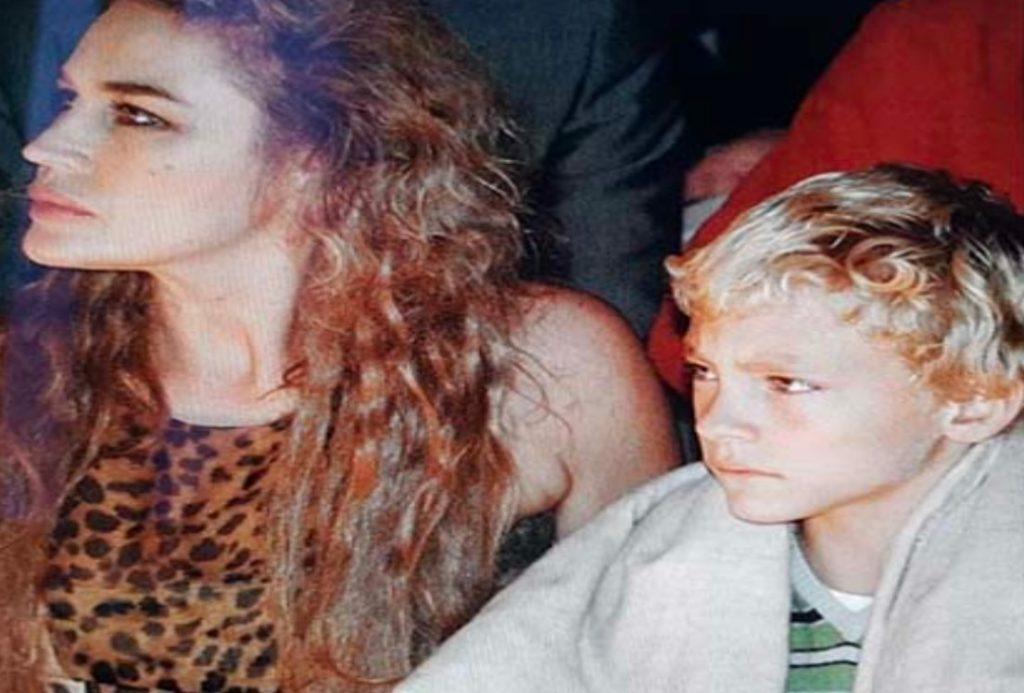 Malattia Del Figlio Di Lory Del Santo Media Famosi Malattia Del Figlio Di Lory Del Santo Media Famosi